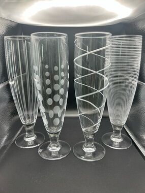 4pc Arc France etched Toasting Wine/Champagne Pilsner Glasses - Dots Swirl Lines